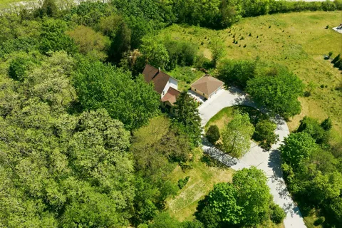 $499,000 | N48-w28676 Lisbon Avenue, Merton, WI 53029