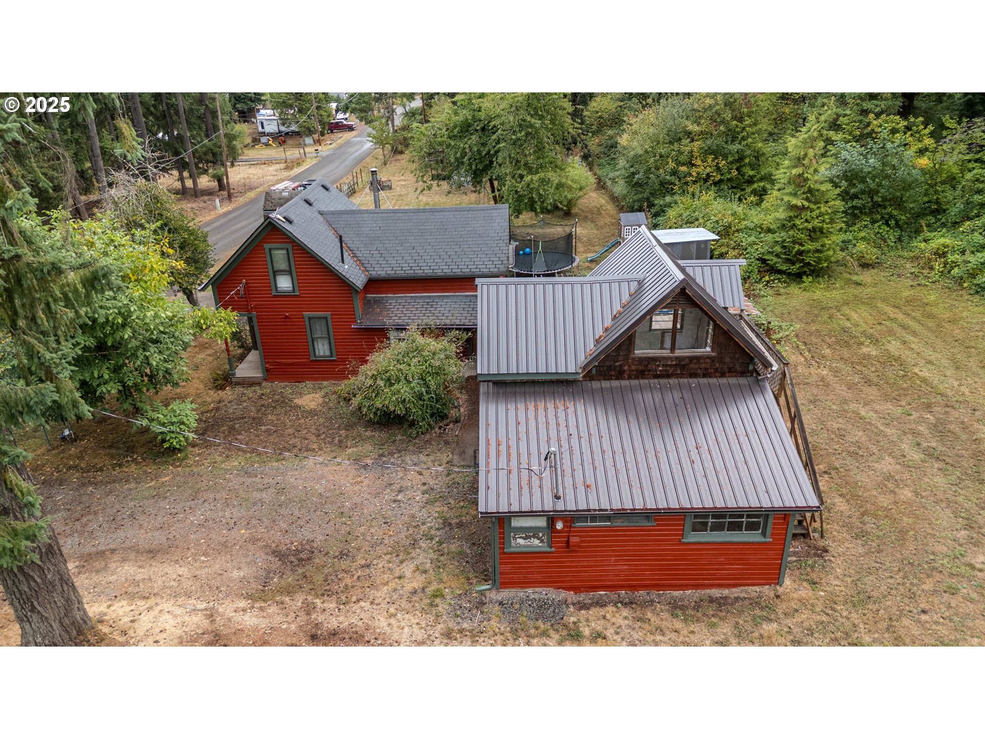 32794 West Saginaw Road Cottage Grove, OR 97424 - Photo 33 of 35 Gallery Image 33