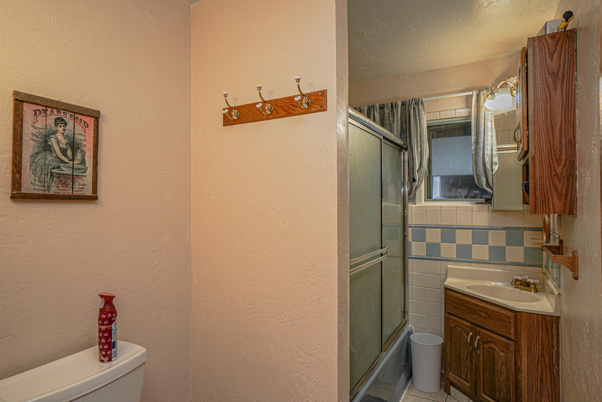 2675 Long Branch Road Eagle Point, OR 97524 - Photo 14 of 37 DSC01444