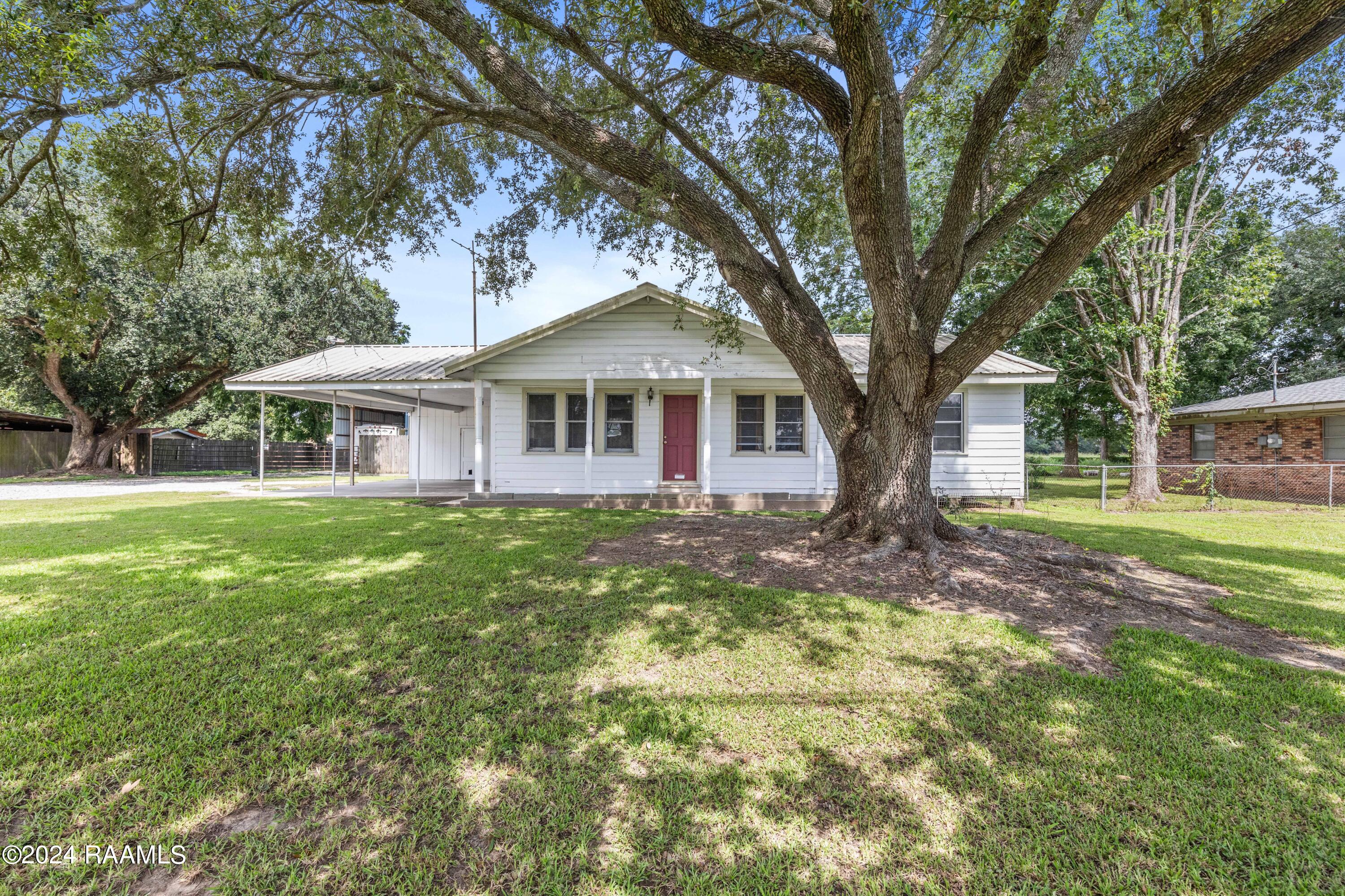 129 East Broussard Road Lafayette, LA 70503 - Photo 2 of 40 129EBroussard-3