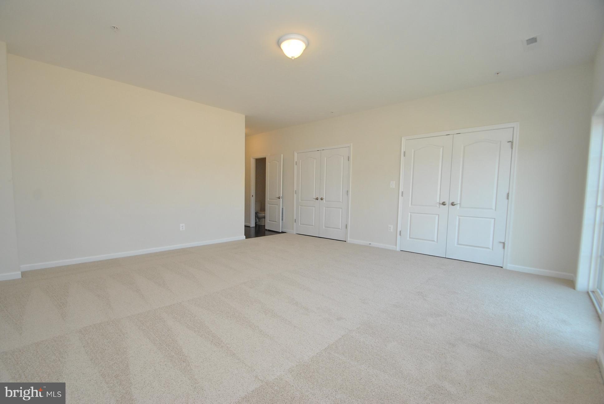 944 Winter Run Road Baltimore, MD 21220 - Photo 7 of 30 a view of an empty room