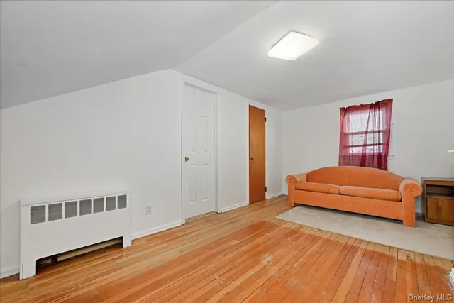 $625,000 | 2522 Hewlett Lane, Bellmore, NY 11710