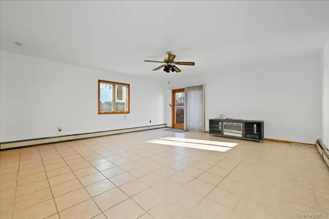 $625,000 | 2522 Hewlett Lane, Bellmore, NY 11710