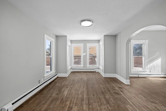 $135,000 | 1577 31st Avenue, Moline, IL 61265