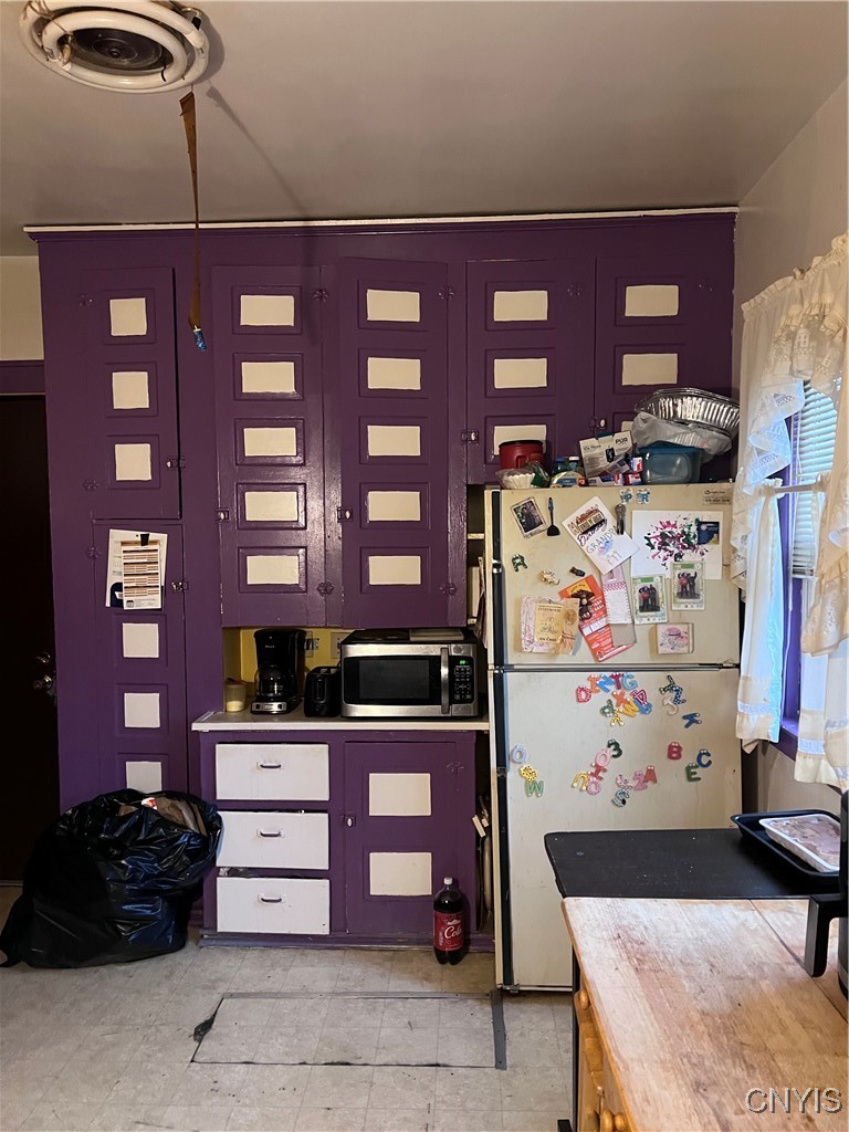 231 Allen Street Syracuse, NY 13210 - Photo 11 of 16