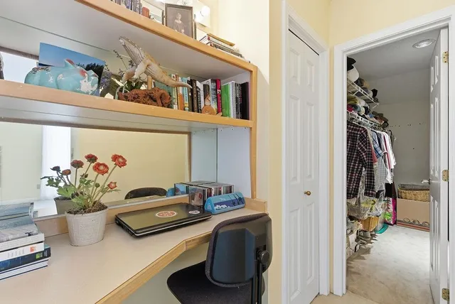 $515,000 | 190 Chase Way, Unit 190, Manchester, NH 03104