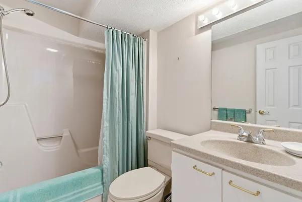 $505,000 | 190 Chase Way, Unit 190, Manchester, NH 03104