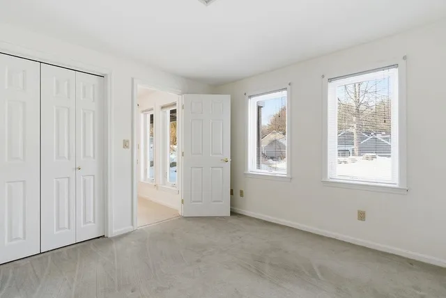 $515,000 | 190 Chase Way, Unit 190, Manchester, NH 03104