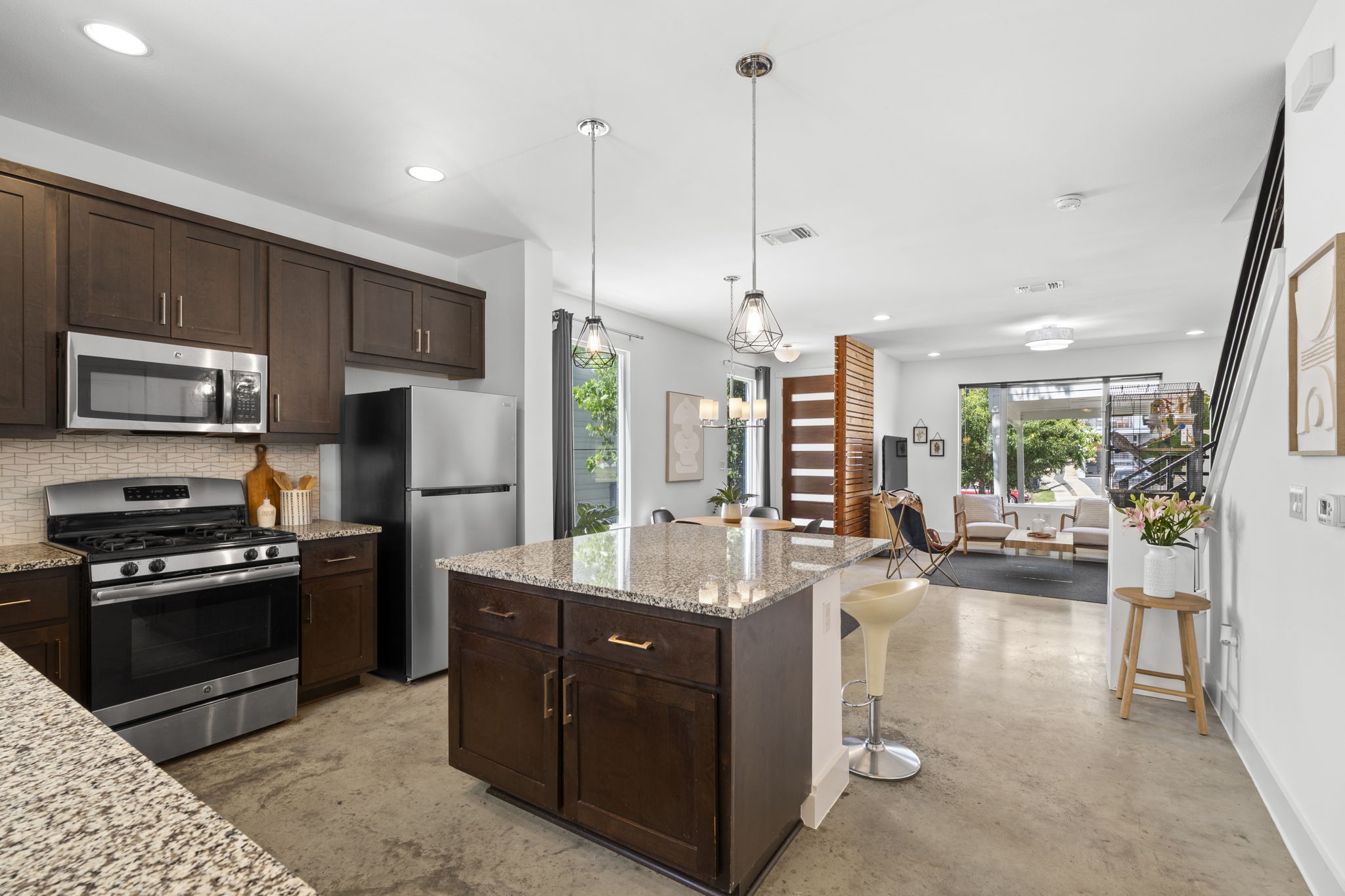 1705 B Perez Street Austin, TX 78721 - Photo 9 of 31
