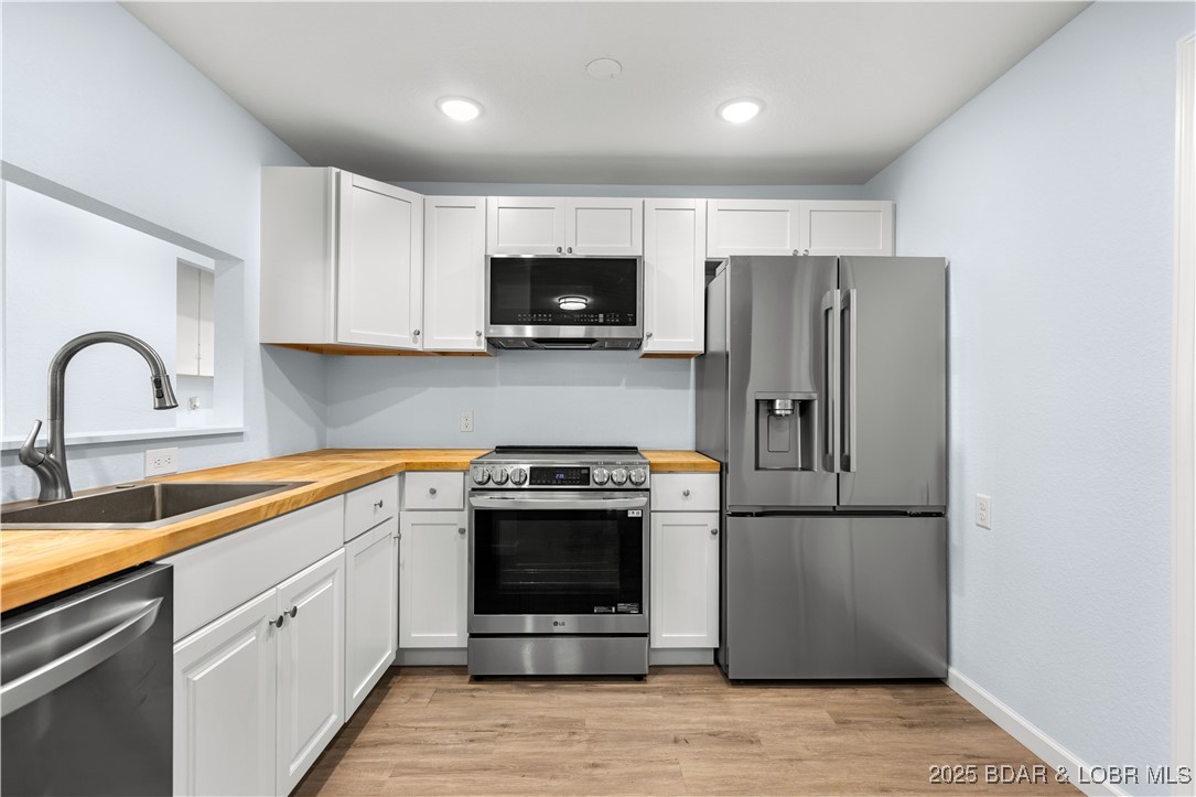 50 Hazel Street Camdenton, MO 65020 - Photo 7 of 48 Kitchen