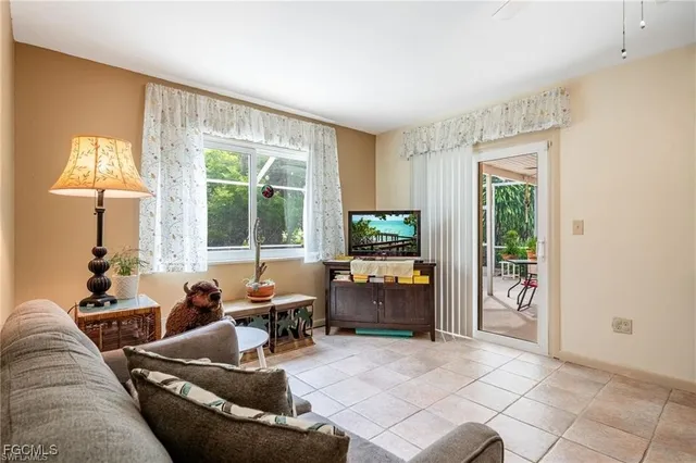 $354,900 | 4559 Springview Circle, LaBelle, FL 33935