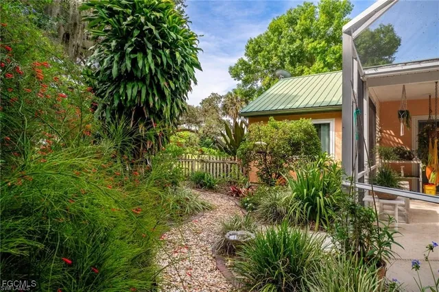 $354,900 | 4559 Springview Circle, LaBelle, FL 33935