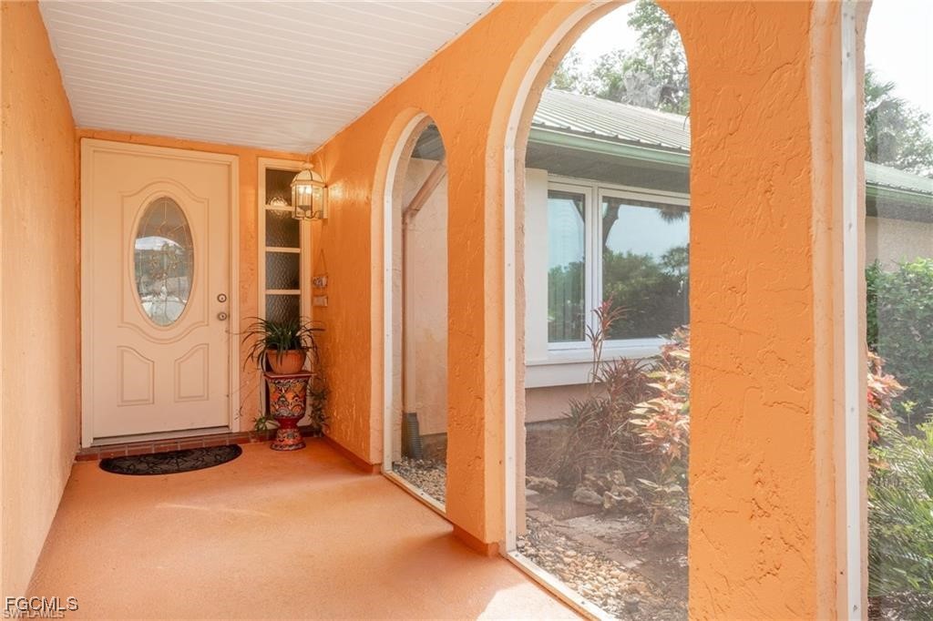 4559 Springview Circle LaBelle, FL 33935 - Photo 4 of 35