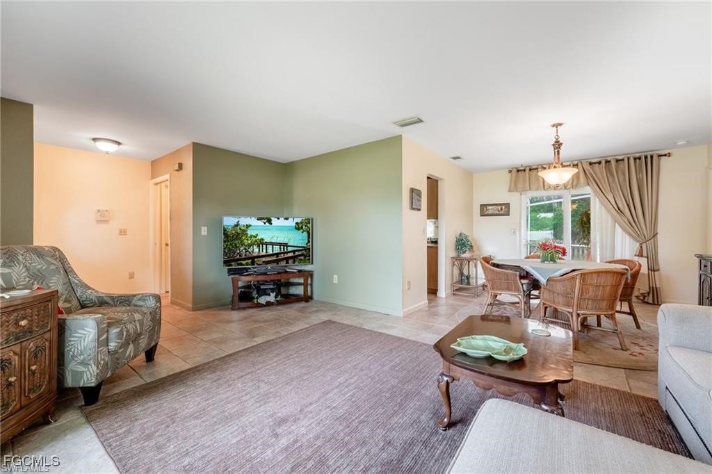 4559 Springview Circle LaBelle, FL 33935 - Photo 7 of 35