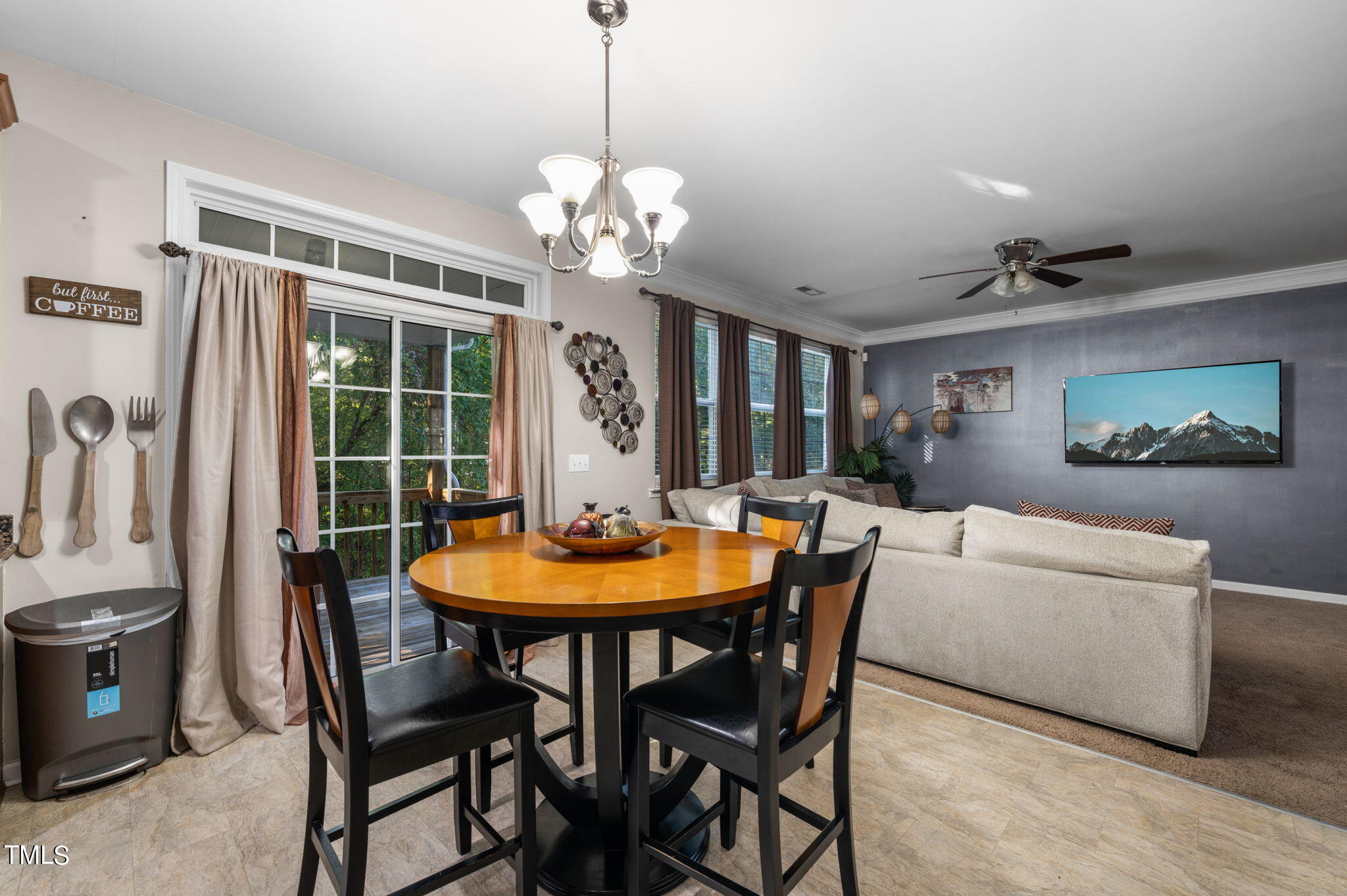 4040 Wester Road Raleigh, NC 27604 - Photo 14 of 35 Breakfast Area