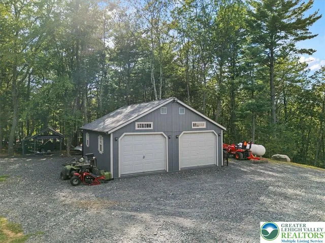 a house view with a outdoor space