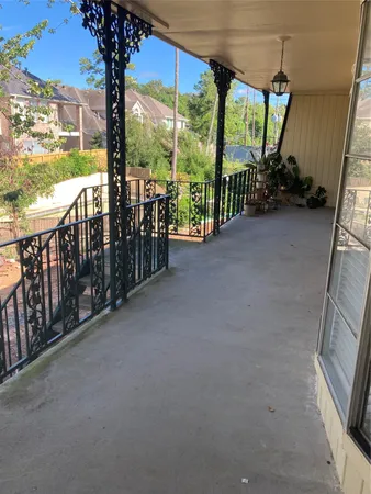 $1,300 | 800 Post Oak Boulevard, Unit 50, Houston, TX 77056