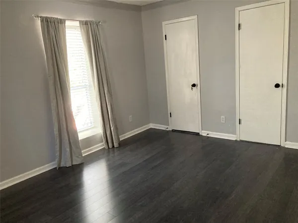 $1,300 | 800 Post Oak Boulevard, Unit 50, Houston, TX 77056