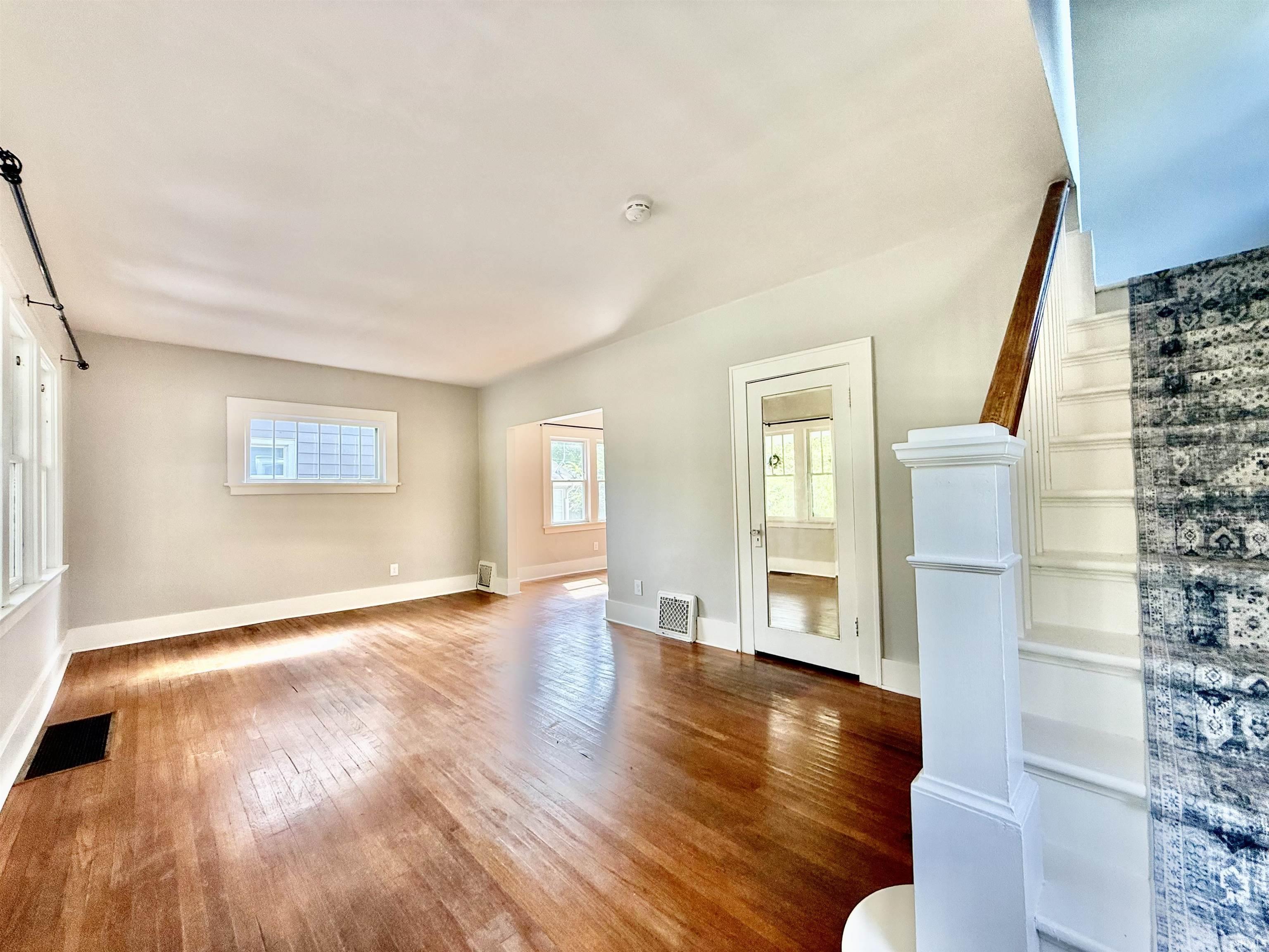 2505 Oakridge Road Fort Wayne, IN 46805 - Photo 9 of 38 Gallery Image 9