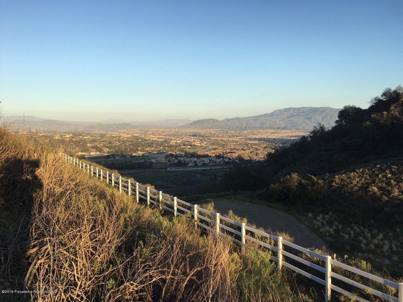 9 Vía Santa Rosa Temecula, CA 92590 - Photo 2 of 8 7