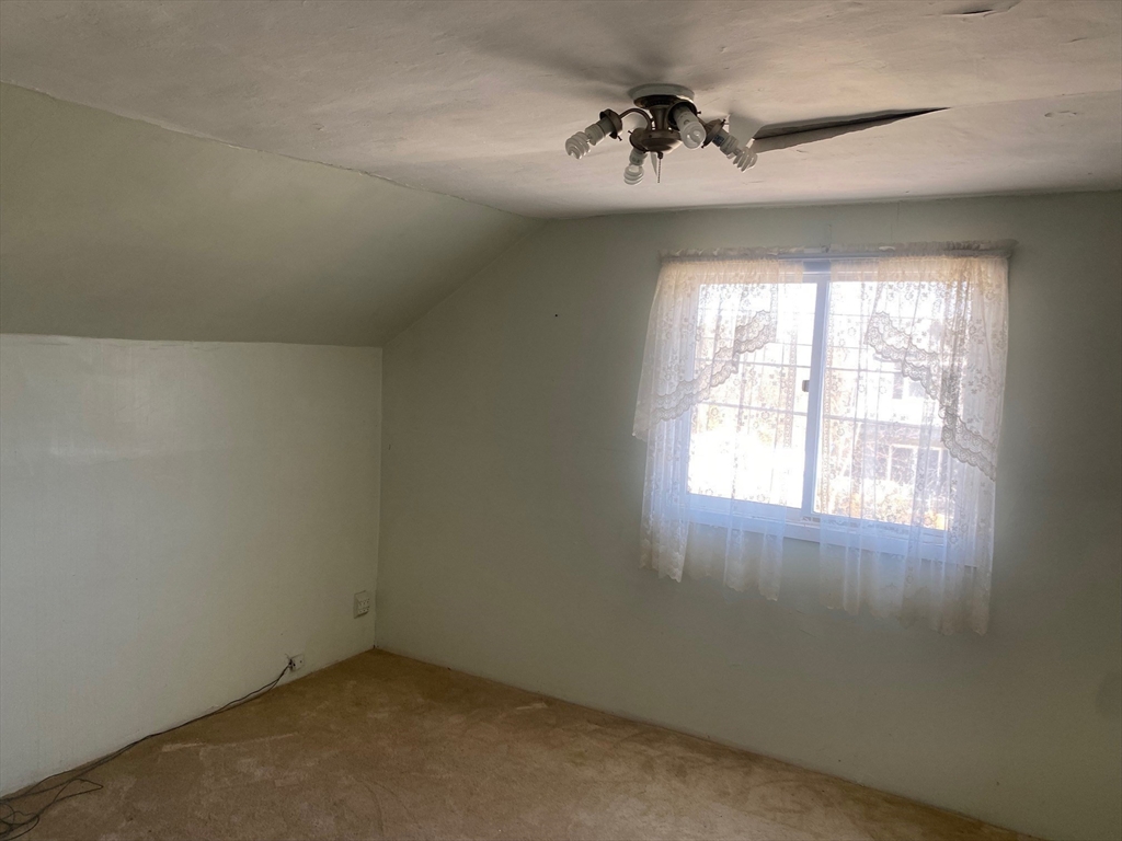 100 College Farm Road Waltham, MA 02451 - Photo 10 of 12 Gallery Image 10