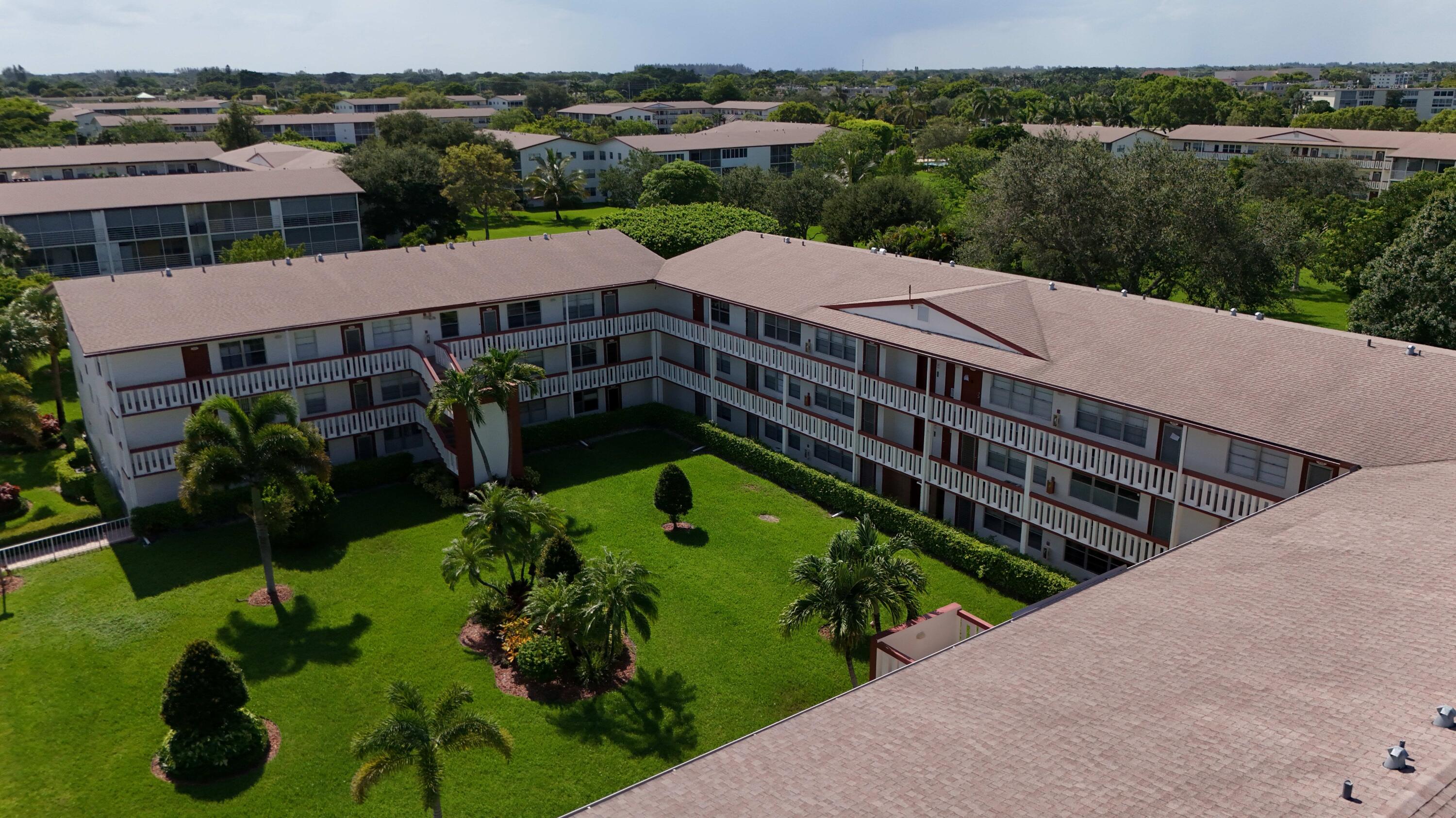 328 Brighton East, Unit H Boca Raton, FL 33434 - Photo 4 of 51 Photo Jul 07 2025, 4 21 08 PM