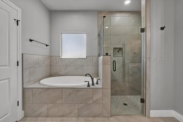 $570,000 | 9881 Copper Crk Drive, Amarillo, TX 79119