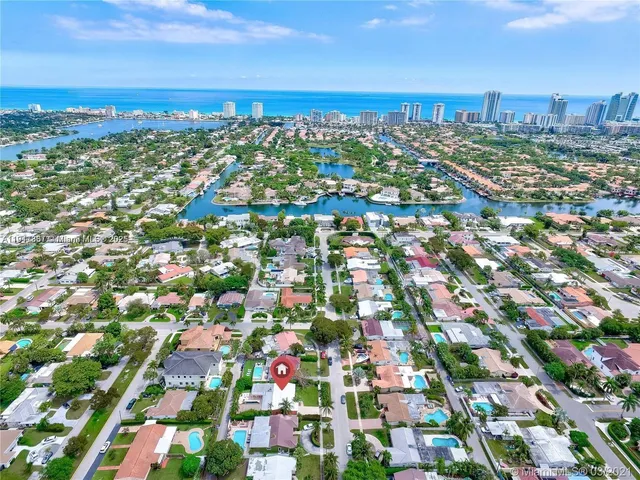 a view of a volley ball court