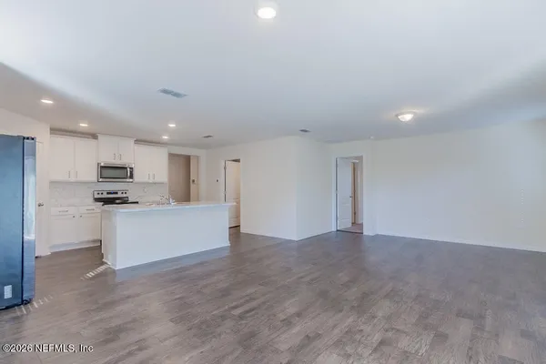 $1,995 | 2290 Willow Springs Drive, Green Cove Springs, FL 32043