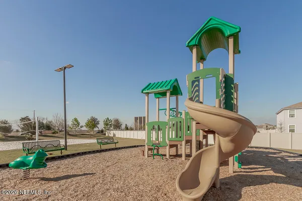 $1,995 | 2290 Willow Springs Drive, Green Cove Springs, FL 32043