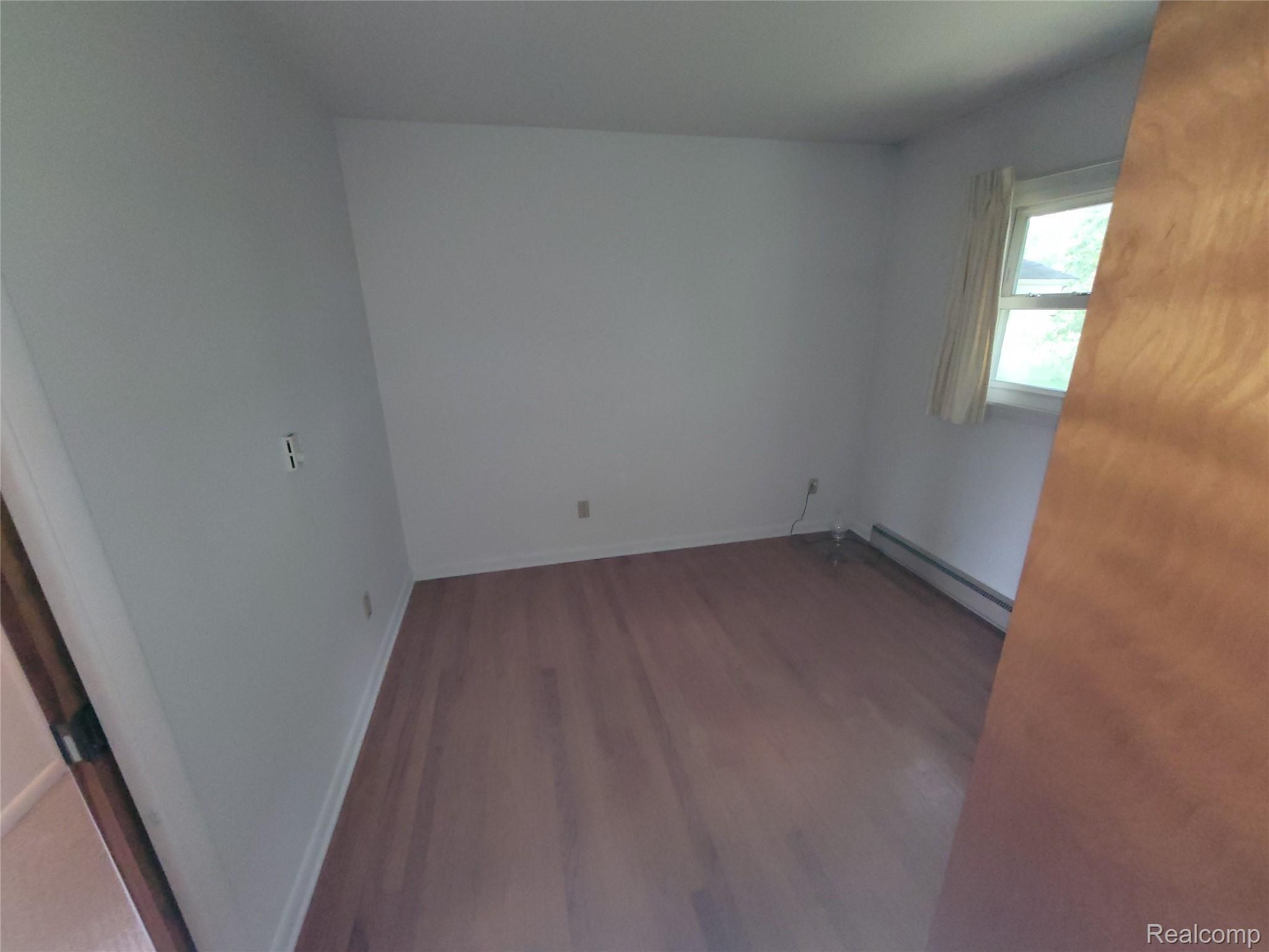 3131 Byron Road Howell, MI 48855 - Photo 16 of 22 3131 Bedroom.jpg