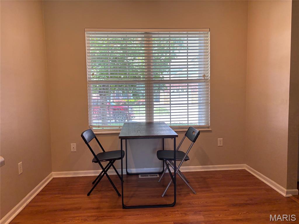 745 Erika Street O'Fallon, IL 62269 - Photo 8 of 28