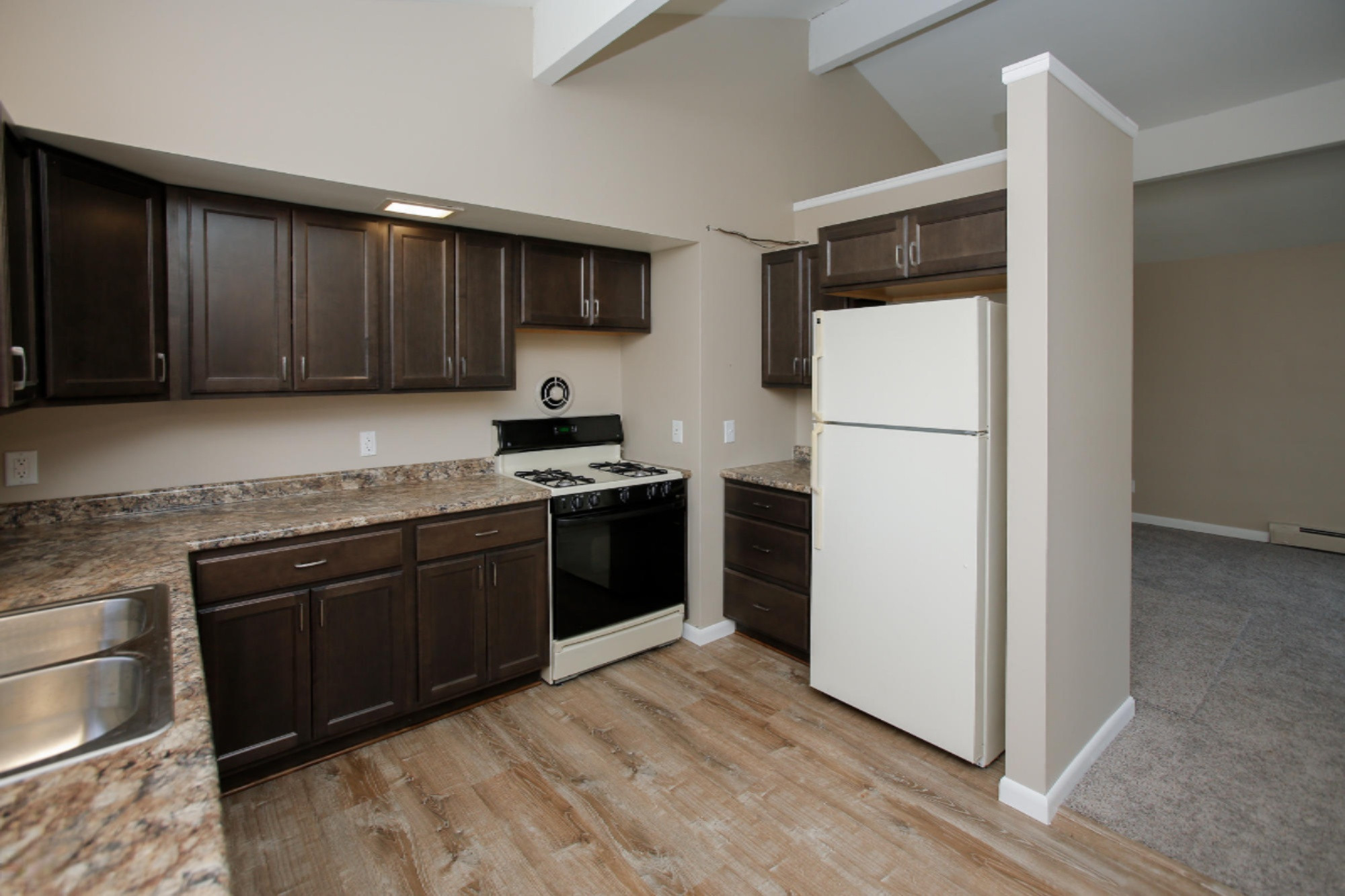 3645 Pinto Road Kalamazoo, MI 49004 - Photo 14 of 24 3645 pinto road-114