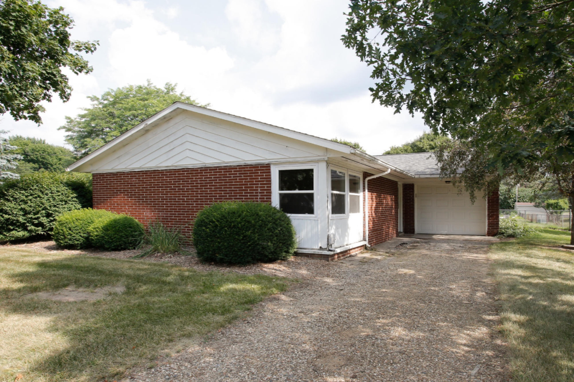 3645 pinto road-103