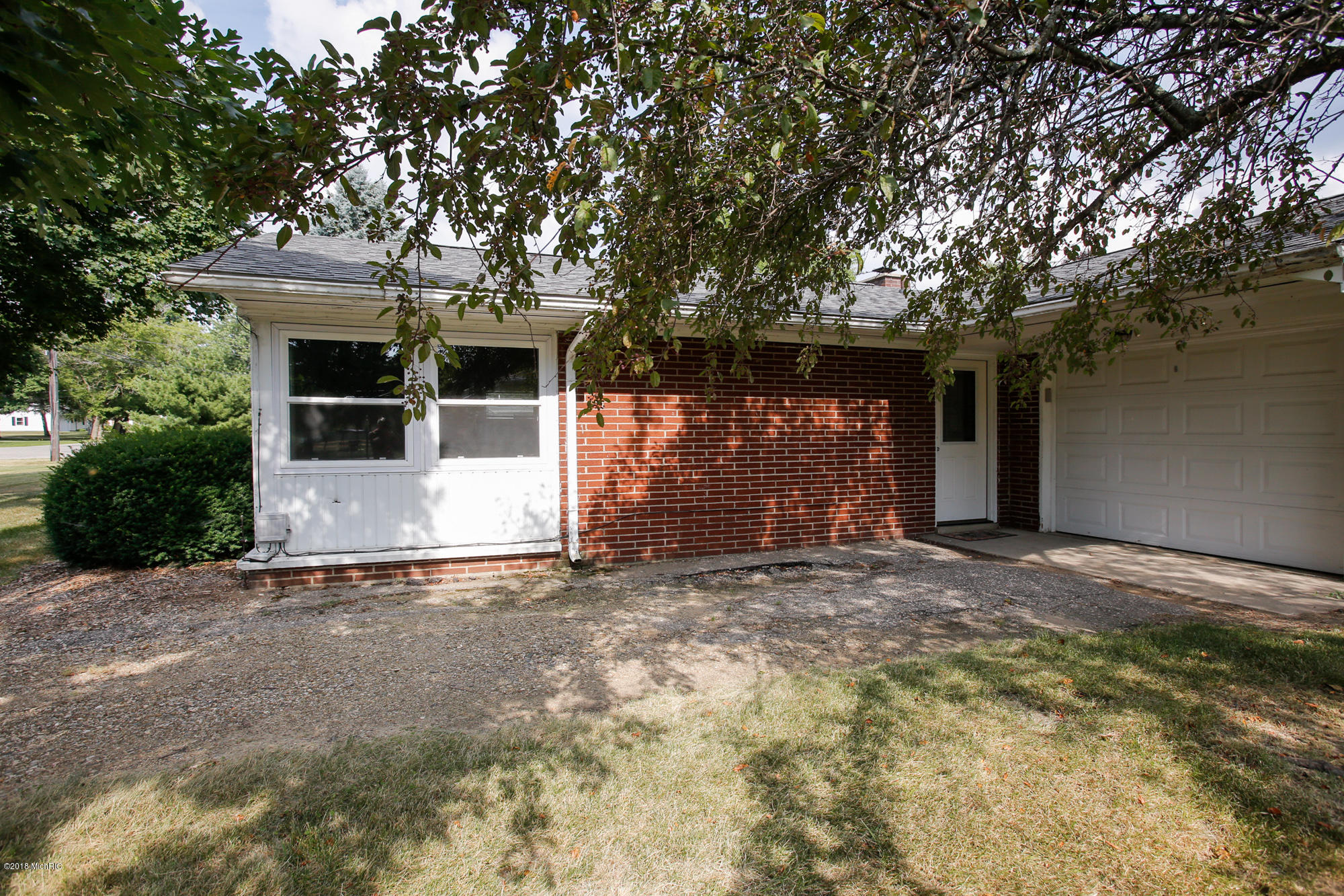 3645 pinto road-104