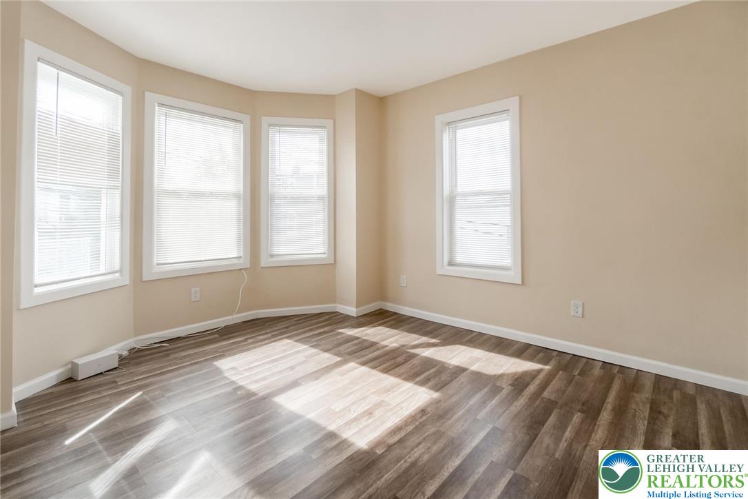 909 South Hall Street Allentown, PA 18103 - Photo 20 of 36 a view of an empty room and window