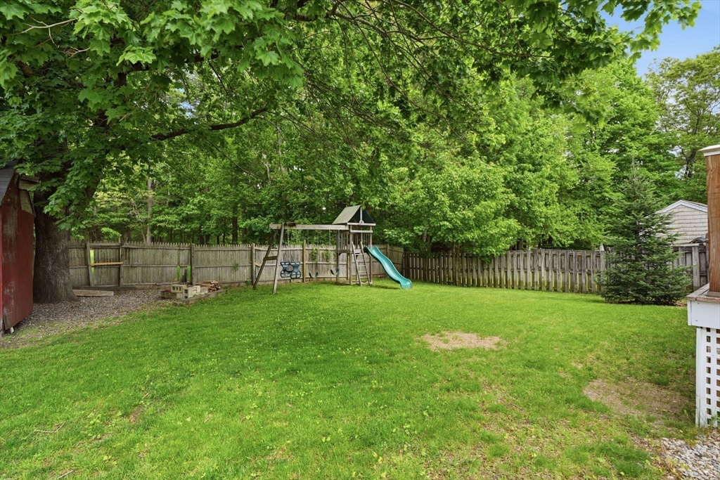 13 Clapp Road Hanover, MA 02339 - Photo 27 of 33