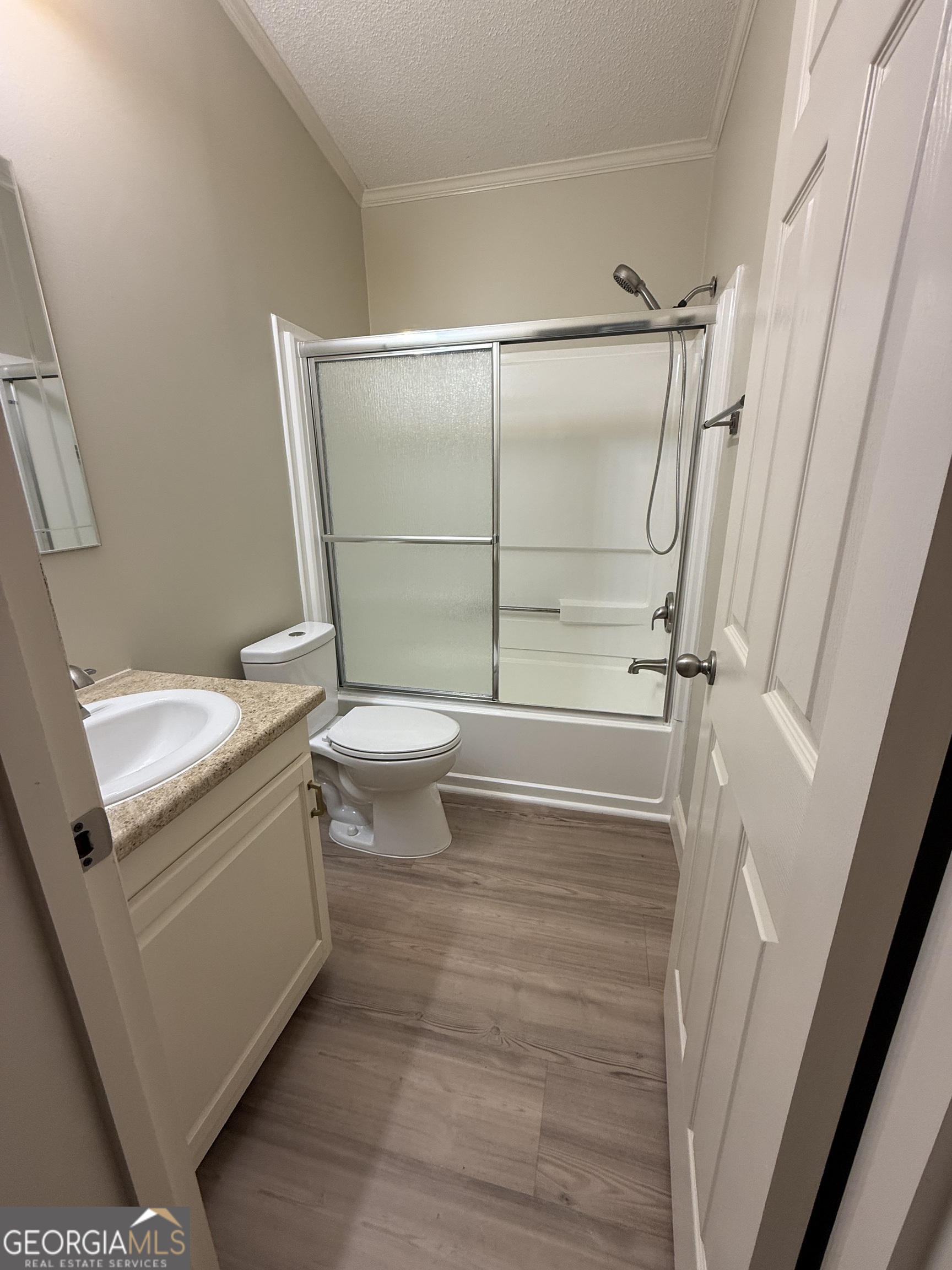 179 Creek Ridge Road Claxton, GA 30417 - Photo 9 of 19 a bathroom with a toilet and a shower