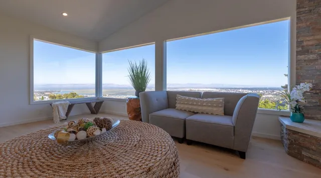 $3,500,000 | 15 Buckland Court, San Carlos, CA 94070