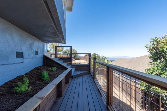 $3,500,000 | 15 Buckland Court, San Carlos, CA 94070