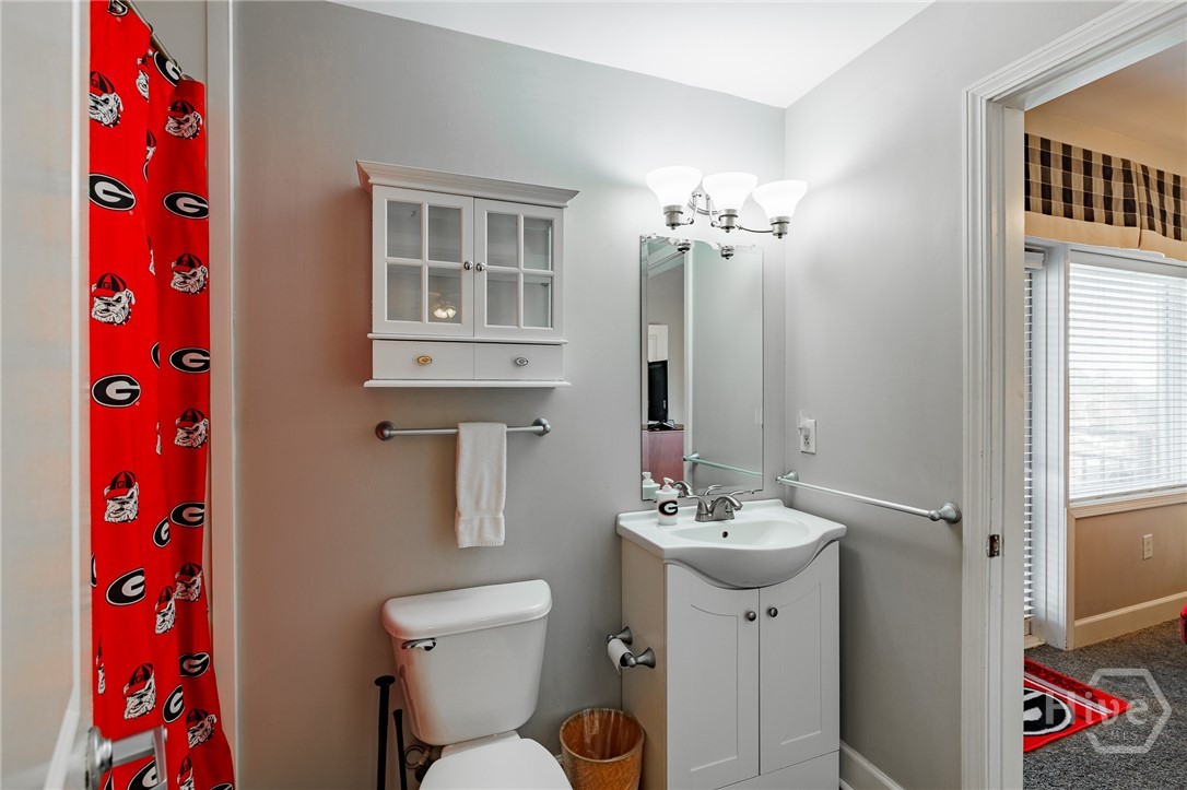 250 West Broad Street, Unit 615 Athens, GA 30601 - Photo 13 of 38