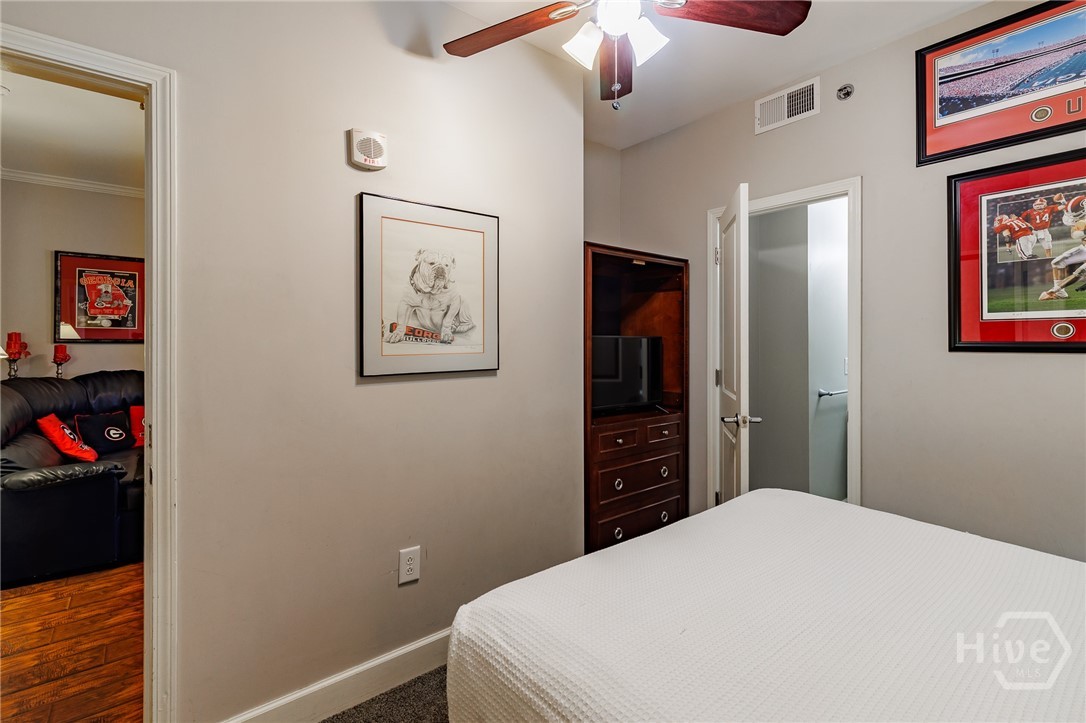 250 West Broad Street, Unit 615 Athens, GA 30601 - Photo 19 of 38