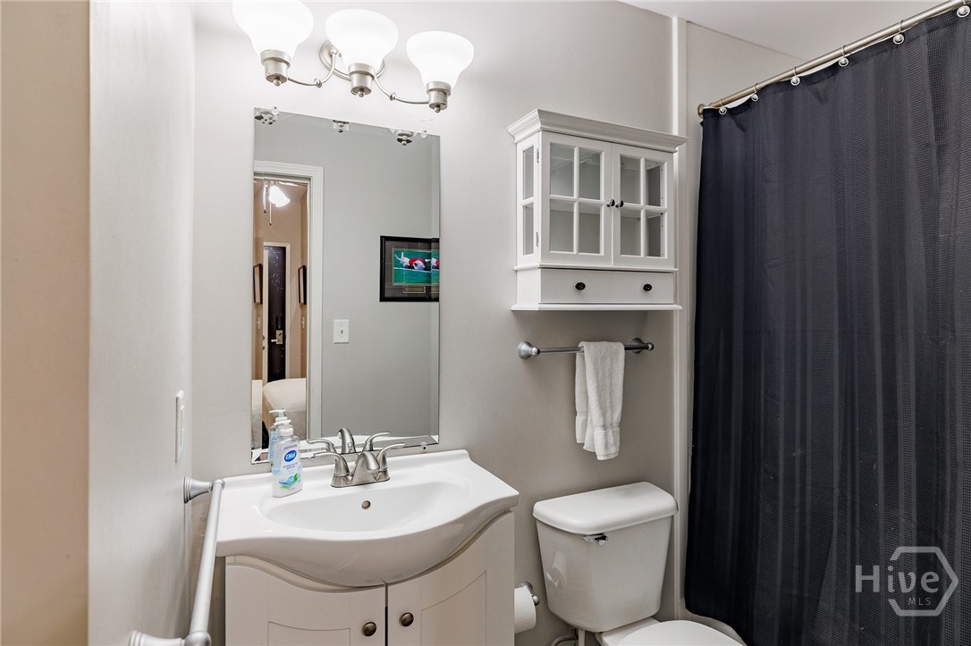 250 West Broad Street, Unit 615 Athens, GA 30601 - Photo 20 of 38