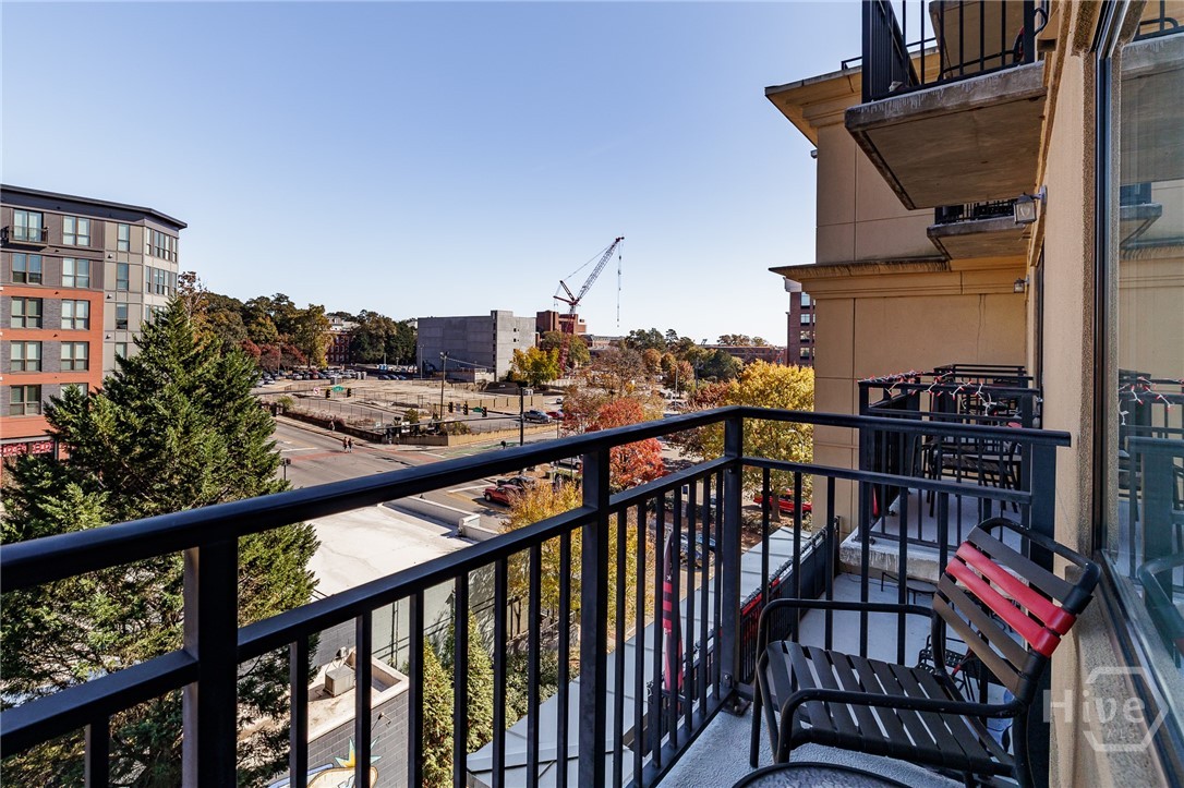 250 West Broad Street, Unit 615 Athens, GA 30601 - Photo 24 of 38