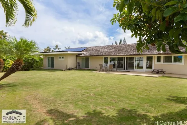 $7,200 | 984 Waiholo Street, Honolulu, HI 96821