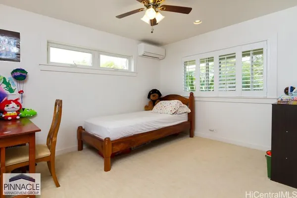 $7,200 | 984 Waiholo Street, Honolulu, HI 96821