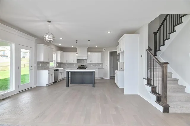 $634,950 | 2714 West Park Street, Olathe, KS 66061