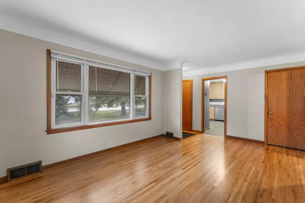 $307,500 | 3474 White Bear Avenue, White Bear Lake, MN 55110