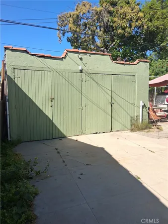 a backyard of a house