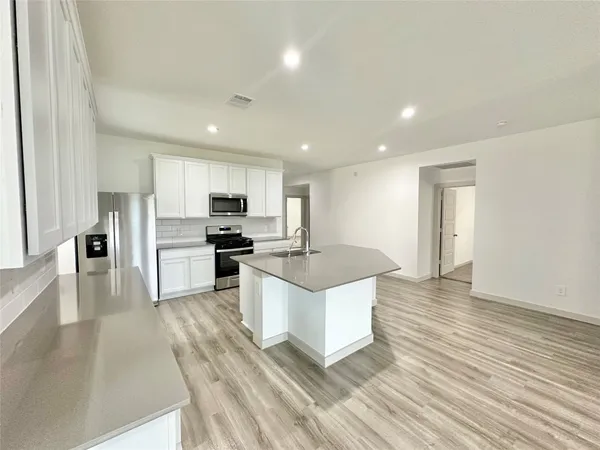 $2,495 | 1107 Curly Angora Court, Rosharon, TX 77583